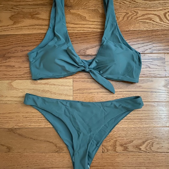 NEW Shein Bikini Set (Small) - Picture 3 of 4